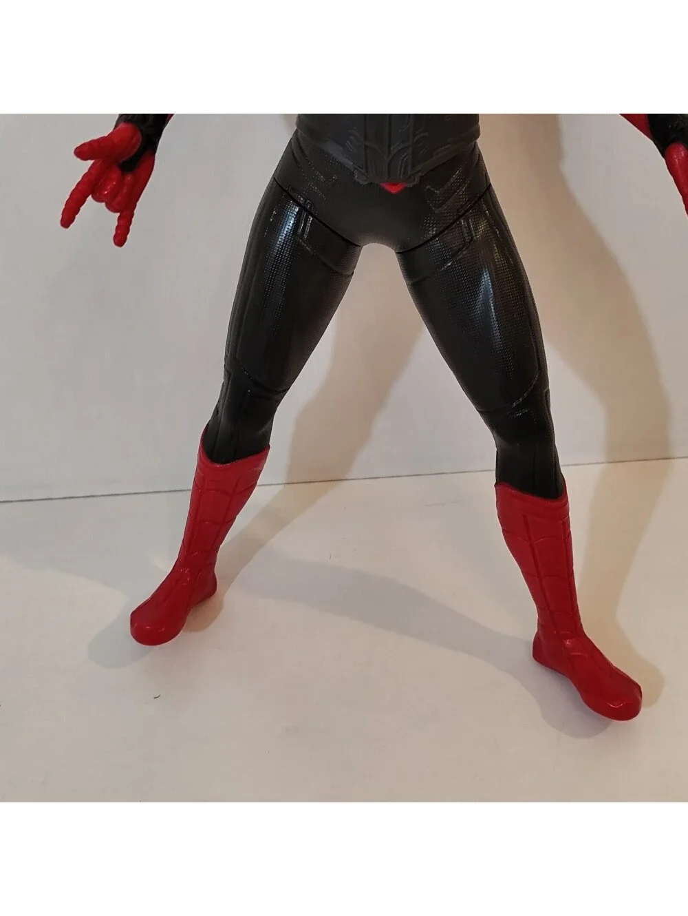 Marvel Hasbro 2019 Spiderman No Way Home Removal Vest And Mask 13.5